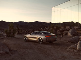 BMW i4CV